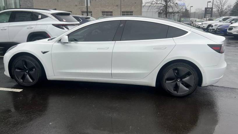 TESLA MODEL 3 2018 5YJ3E1EB9JF093912 image